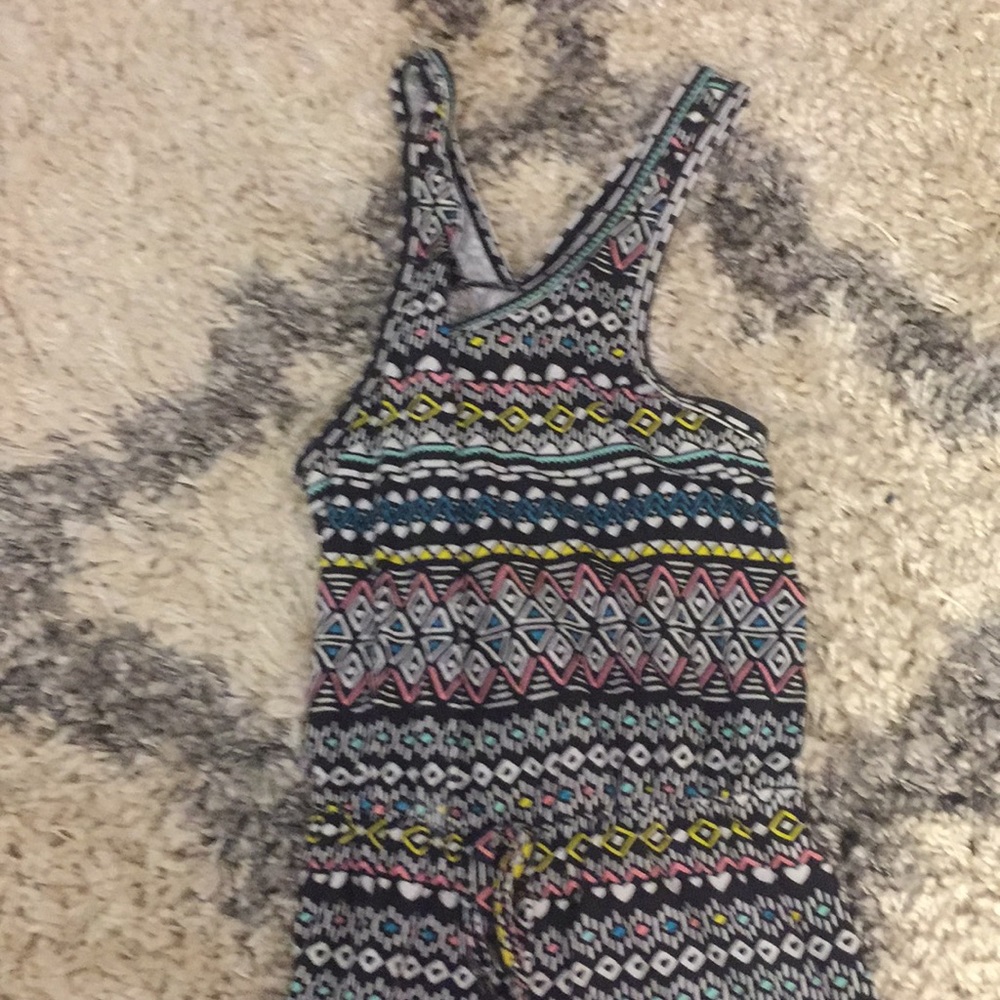 a jumpsuit/ronper